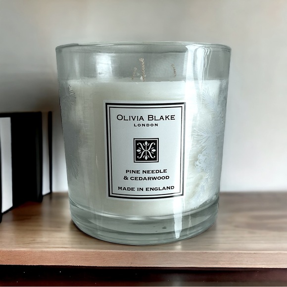 Olivia Blake London Other - Olivia Blake Pine Needle & Cedarwood Candle JUMBO 19.4oz 3 Wick 🌸